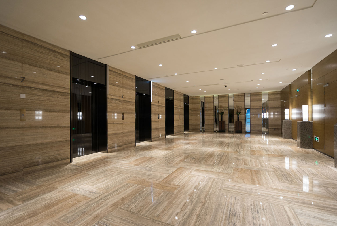 Commercial central shop